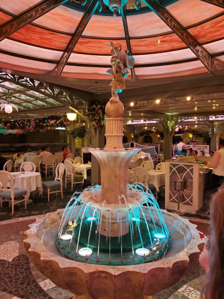 The fountain in the middle of the restaurant was beautiful, and the food was delicious.